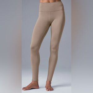 NWT - alo High-Waist Airlift Legging in Gravel Sz XS